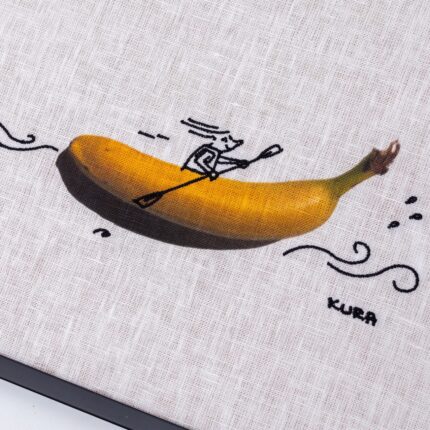 KURAże NA LNIE – obraz – bananowy kajak