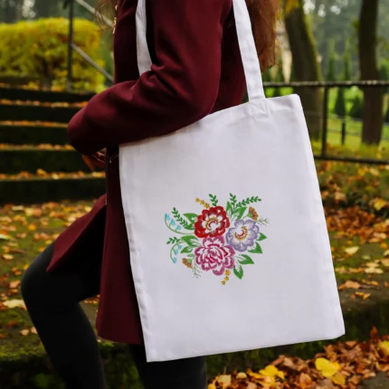 Bawełniana torba zakupowa z haftem - kwiaty