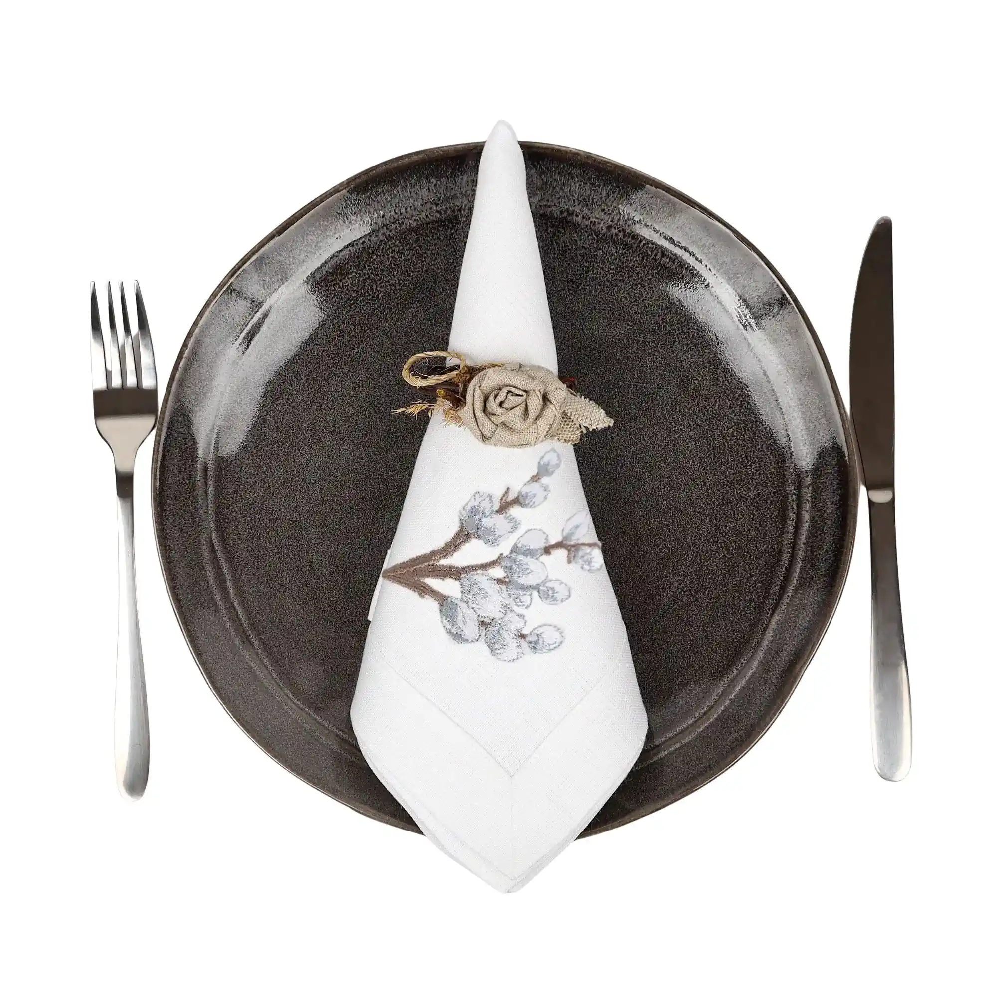 Serwetka lniana z haftem bazie bez tła