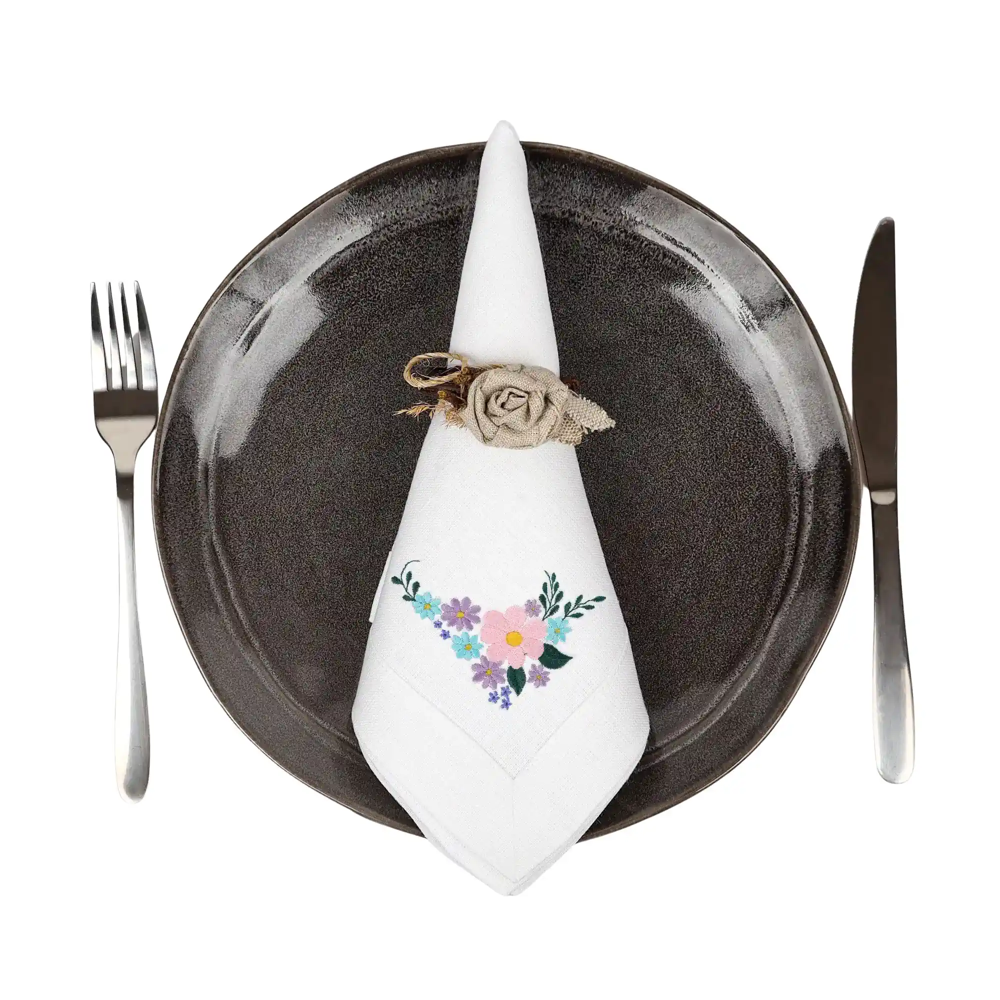 Serweta lniana biała z haftem kwiaty polne