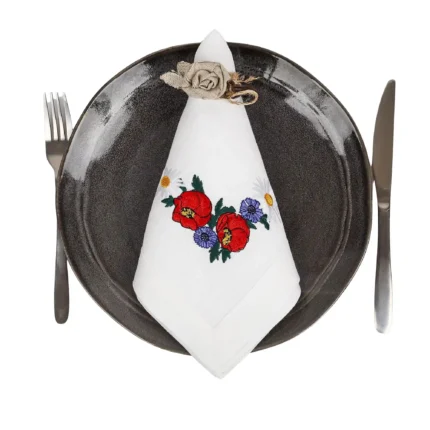 Serwetka lniana biała z haftem maki